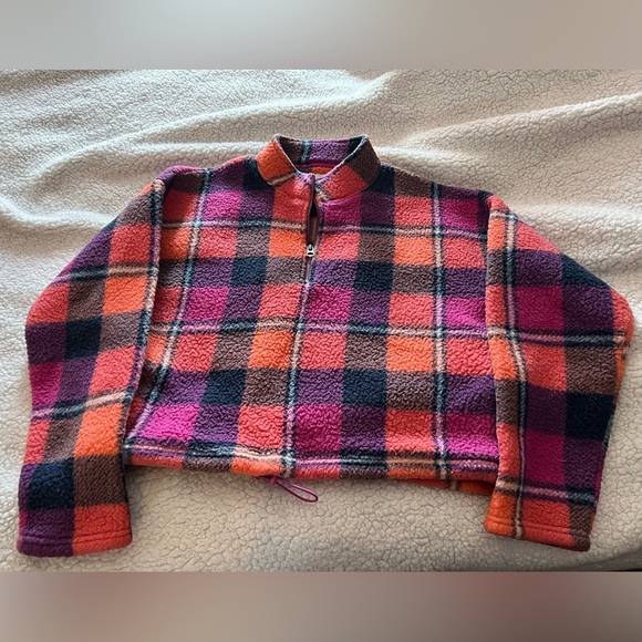 American Eagle Cropped oversized Sherpa medium - Picture 6 of 9